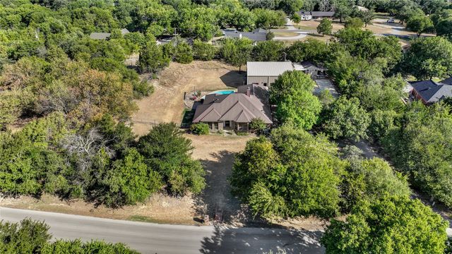 3603 Bluebonnet Circle, Weatherford, TX 76087