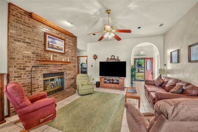 3603 Bluebonnet Circle, Weatherford, TX 76087