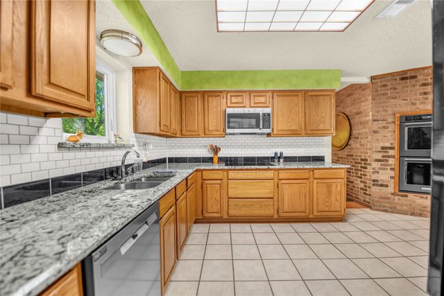 3603 Bluebonnet Circle, Weatherford, TX 76087