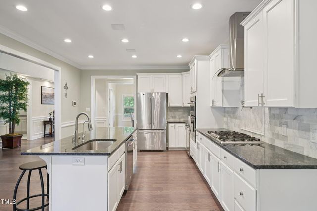 678 Rehder Drive, Fayetteville, NC 28306