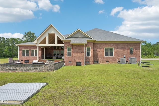 678 Rehder Drive, Fayetteville, NC 28306