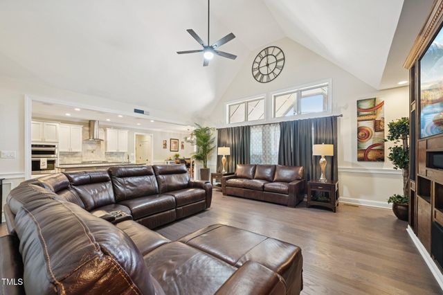 678 Rehder Drive, Fayetteville, NC 28306