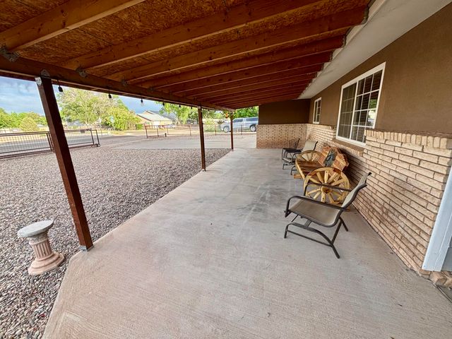 375 RANCHITOS Road, Bosque Farms, NM 87068