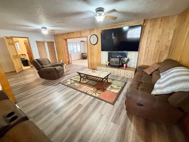 375 RANCHITOS Road, Bosque Farms, NM 87068