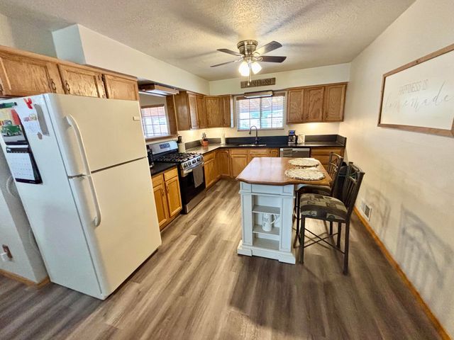 375 RANCHITOS Road, Bosque Farms, NM 87068