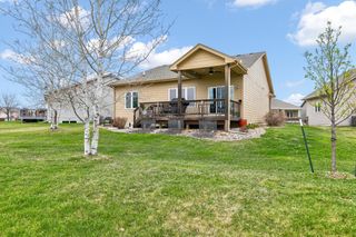 9138 Canyon Street, West Des Moines, IA 50266