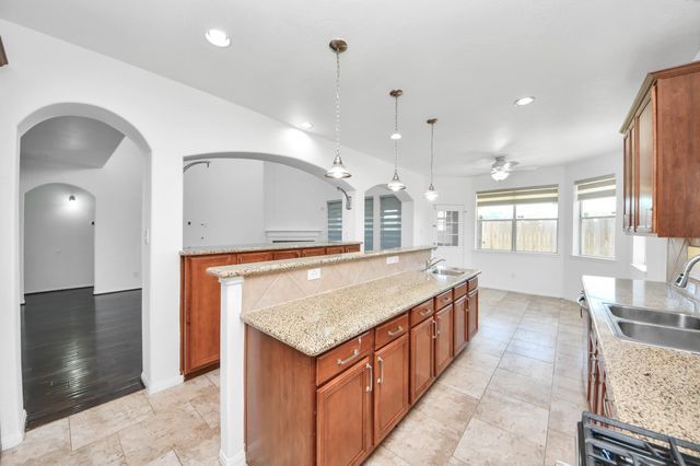 207 Carlie Way, Stafford, TX 77477
