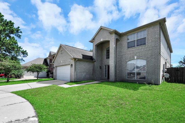 207 Carlie Way, Stafford, TX 77477