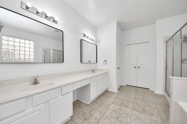 207 Carlie Way, Stafford, TX 77477