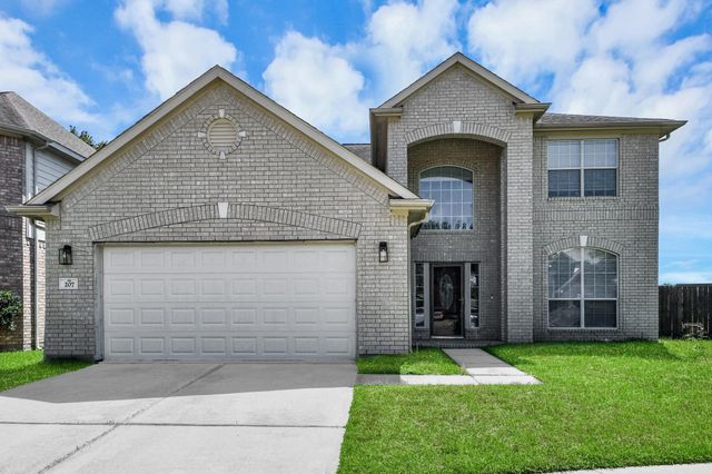 207 Carlie Way, Stafford, TX 77477