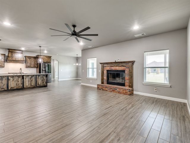 6642 S 323rd East Avenue, Broken Arrow, OK 74014