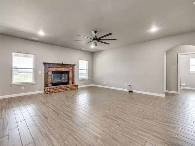 6642 S 323rd East Avenue, Broken Arrow, OK 74014