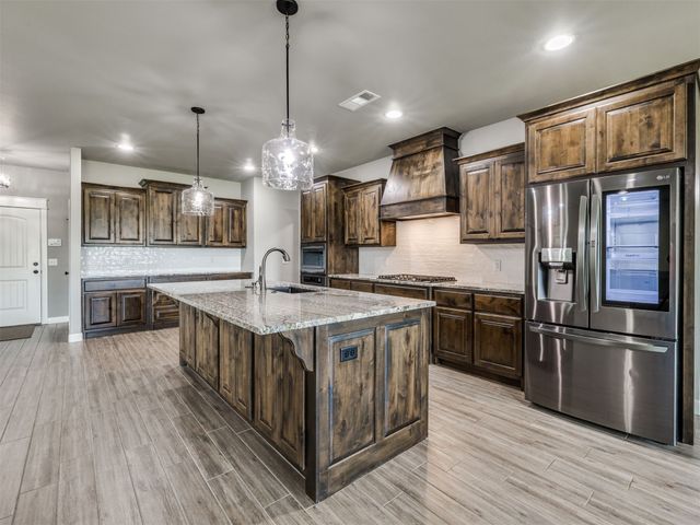 6642 S 323rd East Avenue, Broken Arrow, OK 74014