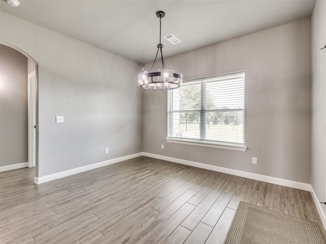 6642 S 323rd East Avenue, Broken Arrow, OK 74014