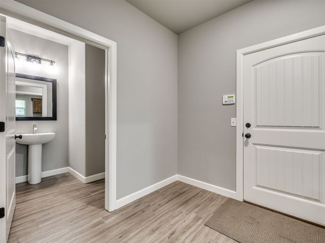 6642 S 323rd East Avenue, Broken Arrow, OK 74014