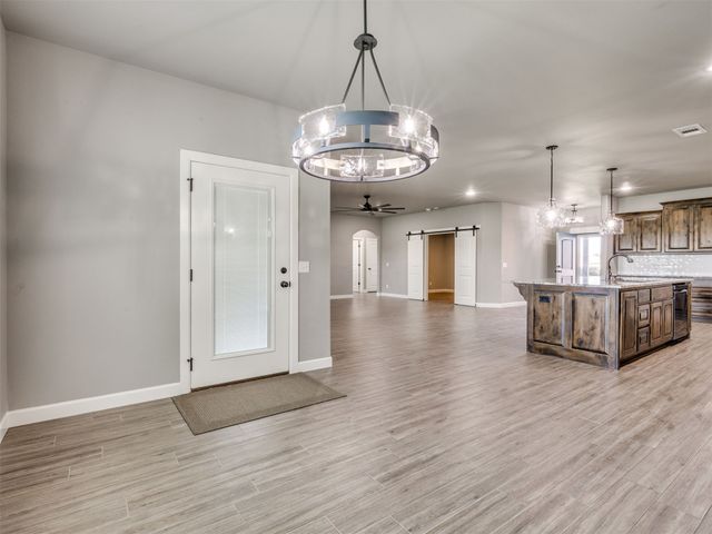 6642 S 323rd East Avenue, Broken Arrow, OK 74014