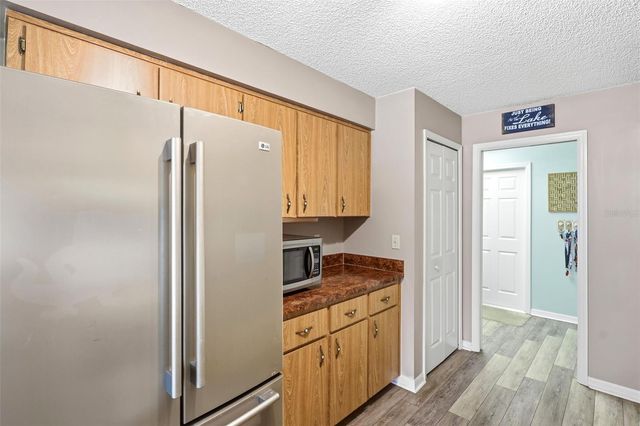 26638 E COVE DRIVE, Tavares, FL 32778