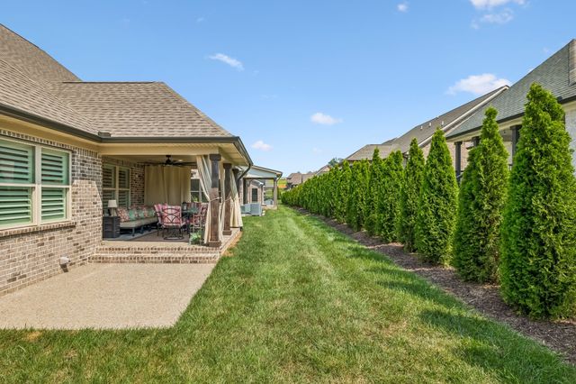2012 Wt Chandler Blvd, Gallatin, TN 37066