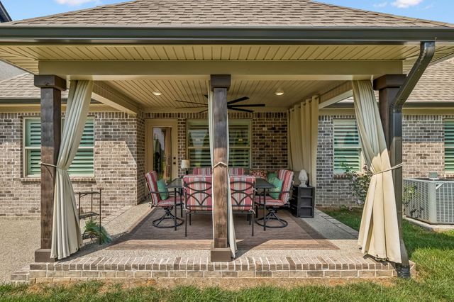2012 Wt Chandler Blvd, Gallatin, TN 37066