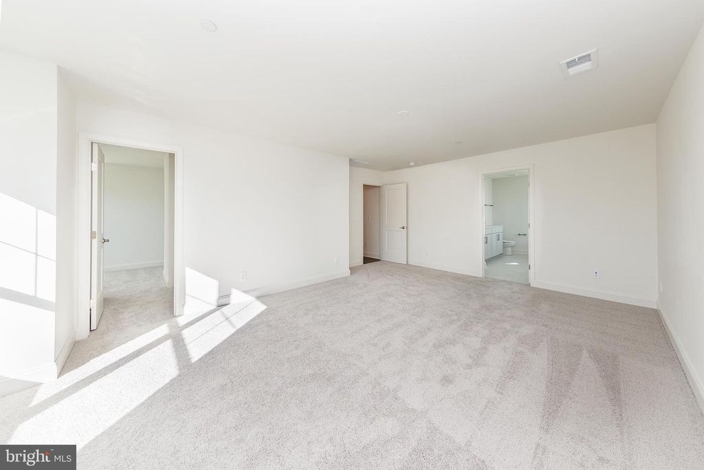 Image 27 of property listing at 233 NICHOLS MANOR DR, Stevensville, MD 21666