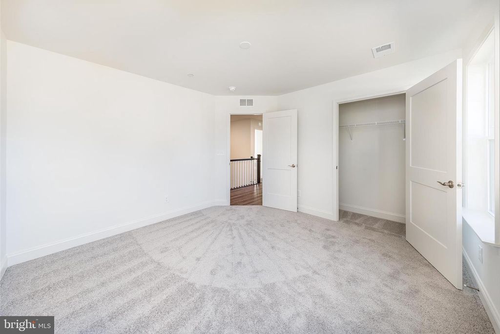 Image 31 of property listing at 233 NICHOLS MANOR DR, Stevensville, MD 21666