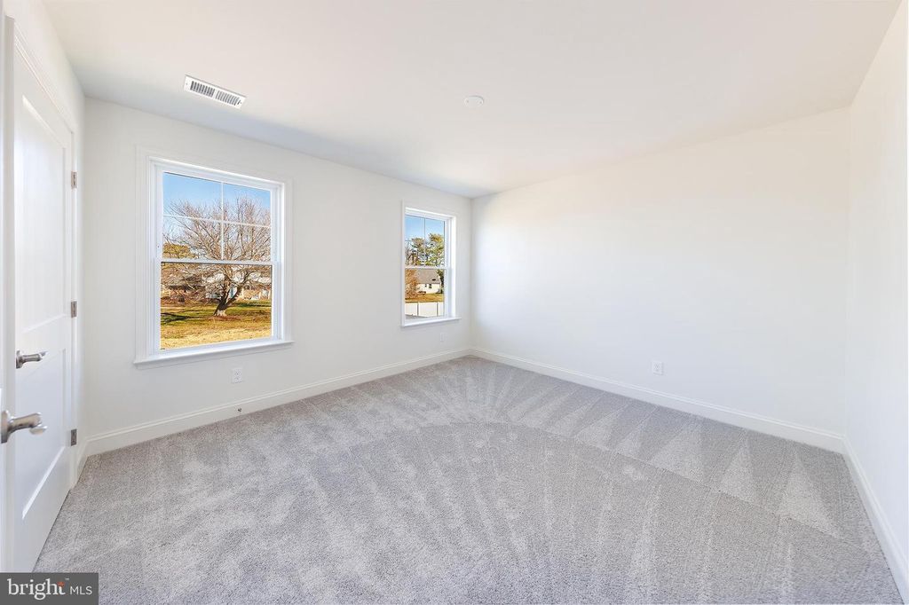 Image 32 of property listing at 233 NICHOLS MANOR DR, Stevensville, MD 21666