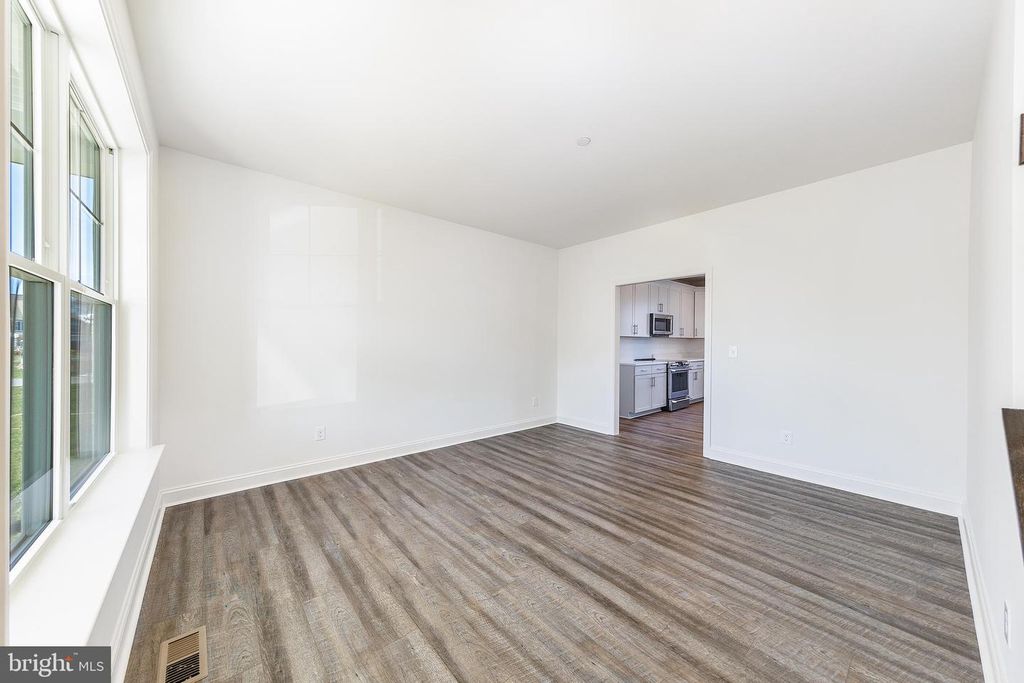 Image 4 of property listing at 233 NICHOLS MANOR DR, Stevensville, MD 21666