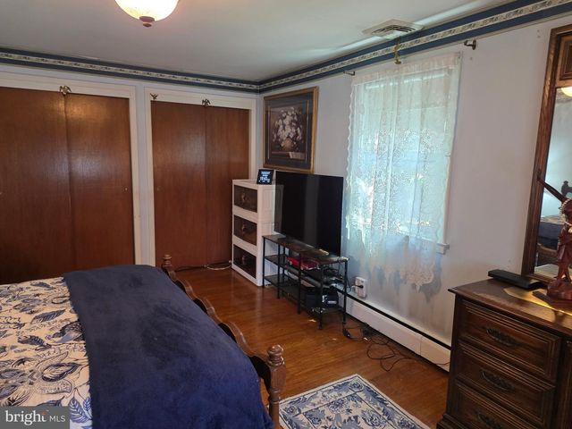 5 DREXEL AVE, Lansdowne, PA 19050