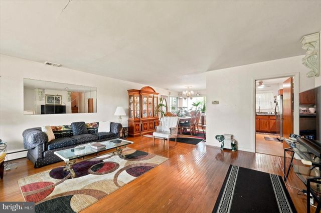 5 DREXEL AVE, Lansdowne, PA 19050