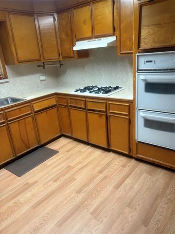 4002 Avenue O, Galveston, TX 77550