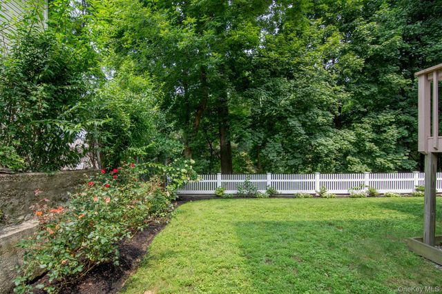 73 High Street, Tarrytown, NY 10591