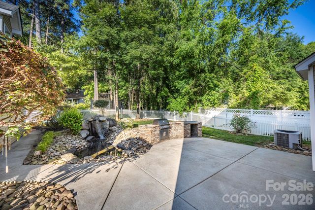 17815 Steel Horse Road, Cornelius, NC 28031