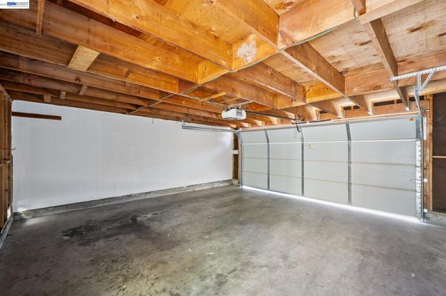 3343 Solomon Ln, Alameda, CA 94502