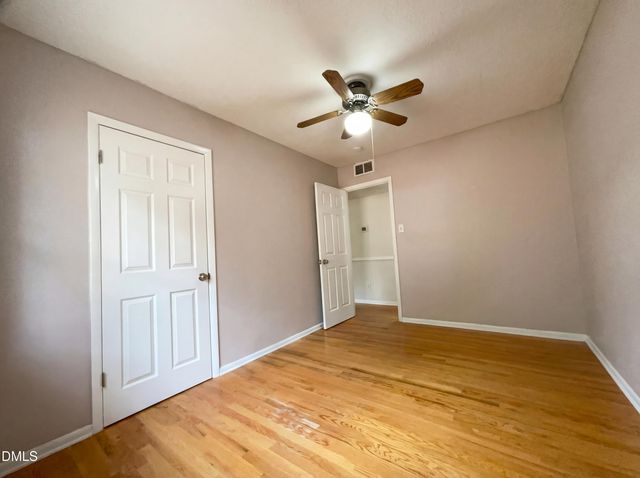 1004 Vesper Lane, Fayetteville, NC 28311