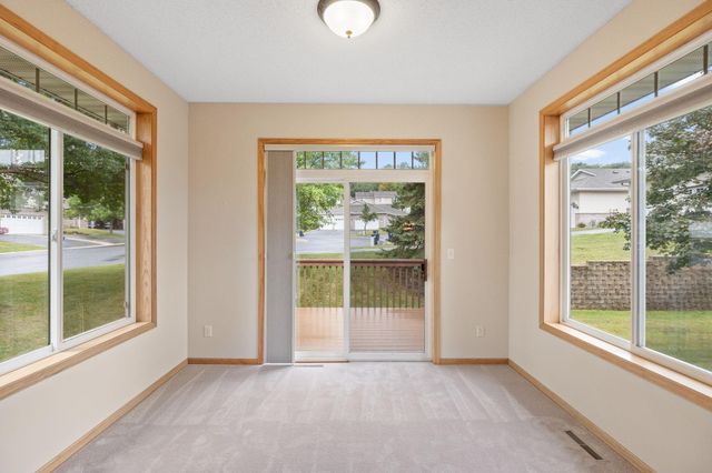 8903 Preserve Trail, Savage, MN 55378
