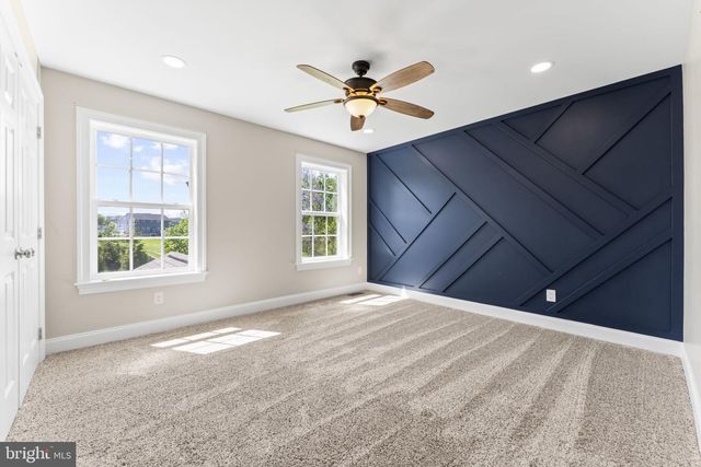 19 ABBY RD, Avondale, PA 19311