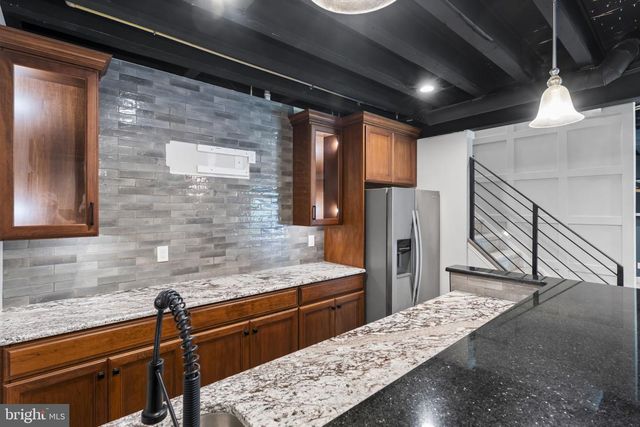 19 ABBY RD, Avondale, PA 19311