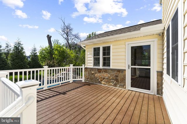 19 ABBY RD, Avondale, PA 19311