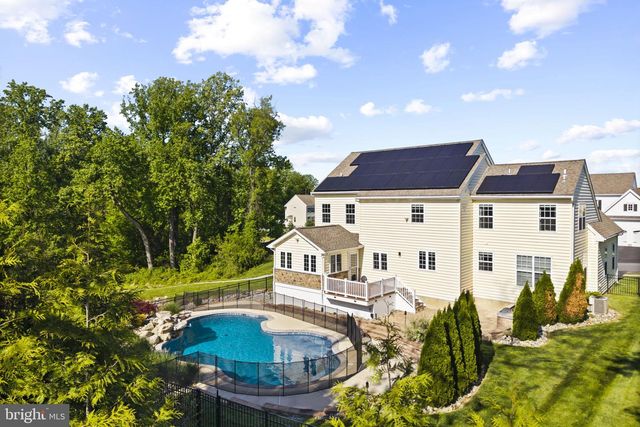 19 ABBY RD, Avondale, PA 19311