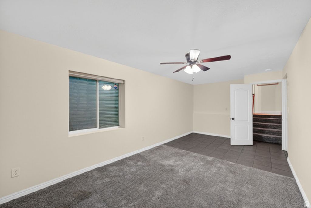Image 22 of property listing at 4835 S BONNIEBROOK DR, Taylorsville, UT 84118