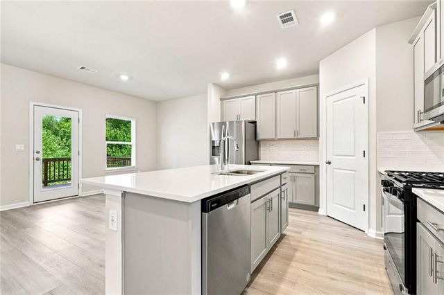 176 Meander Drive, Woodstock, GA 30188