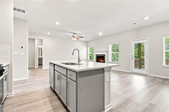 176 Meander Drive, Woodstock, GA 30188