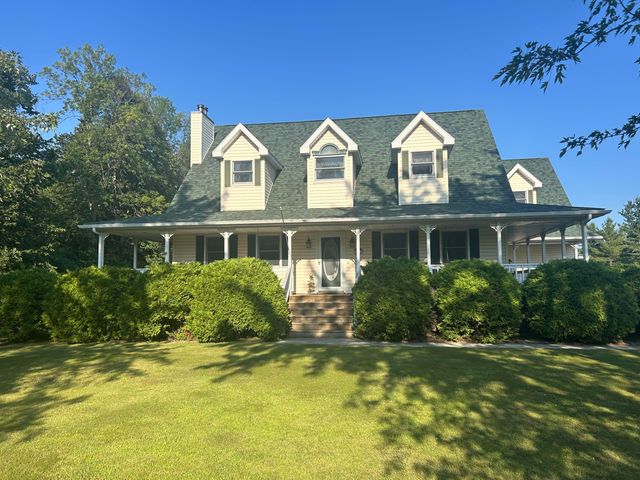 2112 Military Turnpike, Plattsburgh, NY 12901