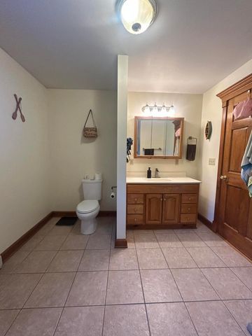 2112 Military Turnpike, Plattsburgh, NY 12901