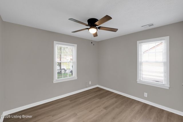 1927 S 28th St, Louisville, KY 40210