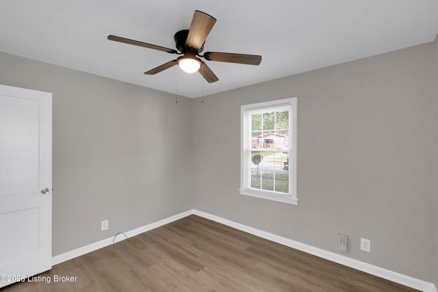 1927 S 28th St, Louisville, KY 40210