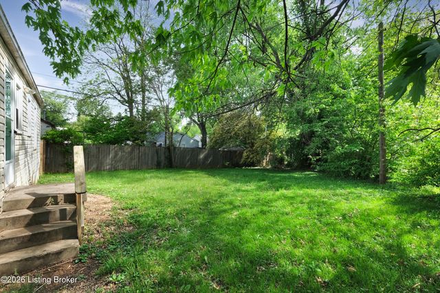 1927 S 28th St, Louisville, KY 40210