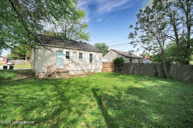 1927 S 28th St, Louisville, KY 40210