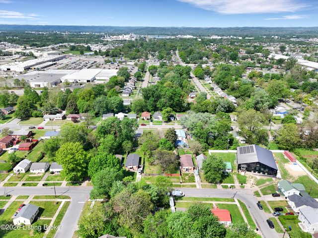 1927 S 28th St, Louisville, KY 40210