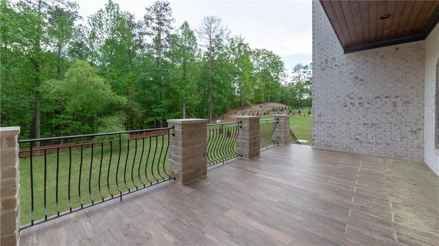 10765 Shallowford Road, Roswell, GA 30075